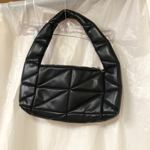 Zara Black Geometric quilted Shoulder Bag - Picture 1 of 5